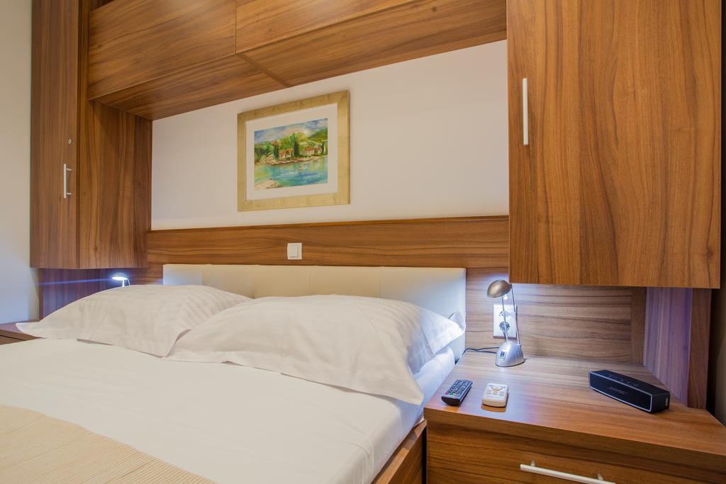 Apartments Calma Црес Экстерьер фото